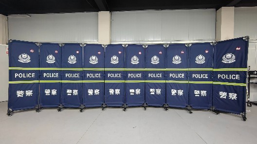高效組織與專業(yè)實力，一批優(yōu)質警用圍擋的誕生之旅